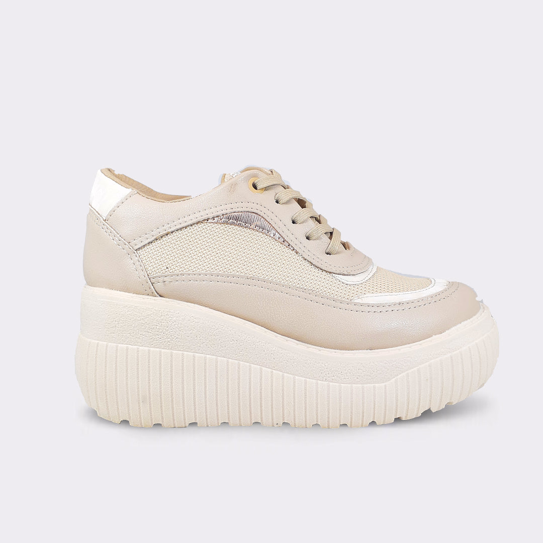 CK16 Beige – Altura con Comodidad Inesperada
