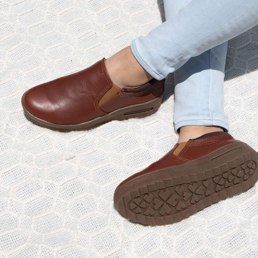 CR33 – Cuero Premium y Comodidad Duradera