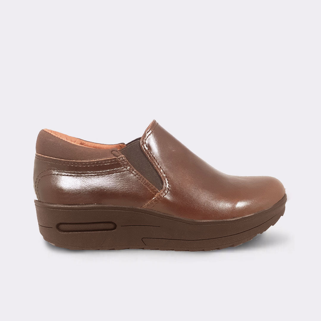 CR33 – Cuero Premium y Comodidad Duradera