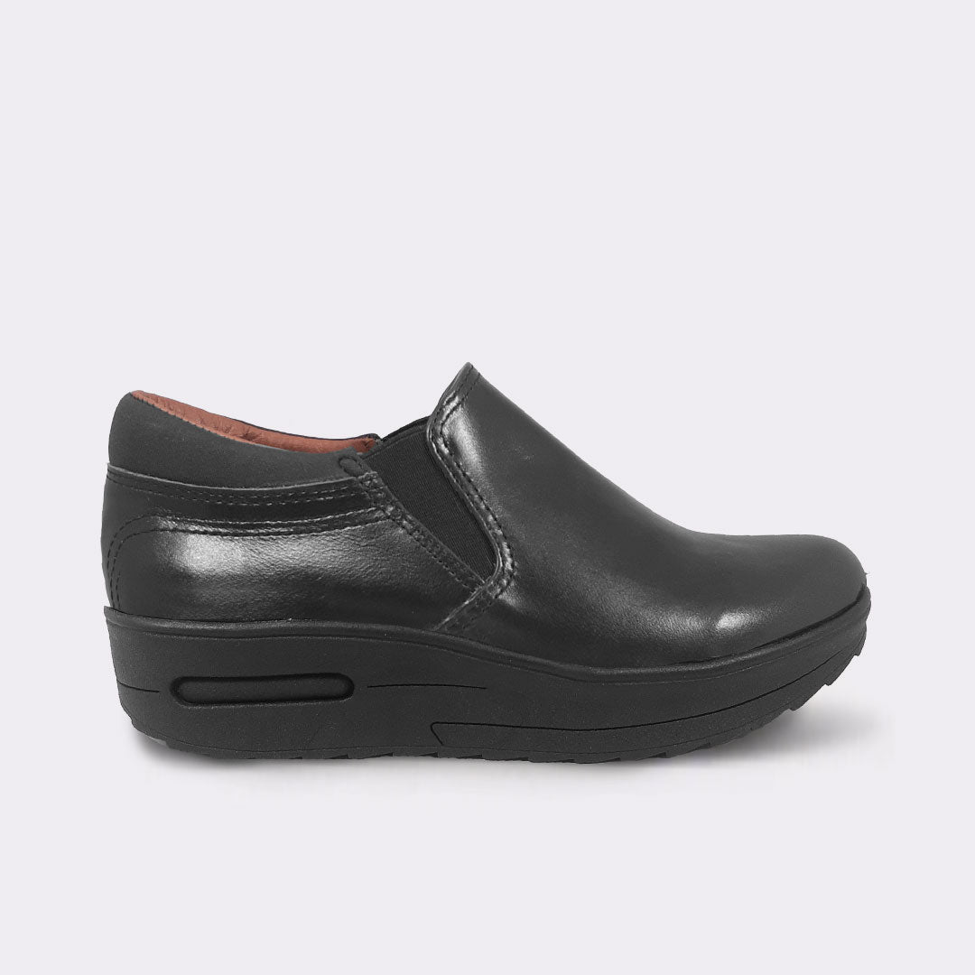 CR33 – Cuero Premium y Comodidad Duradera